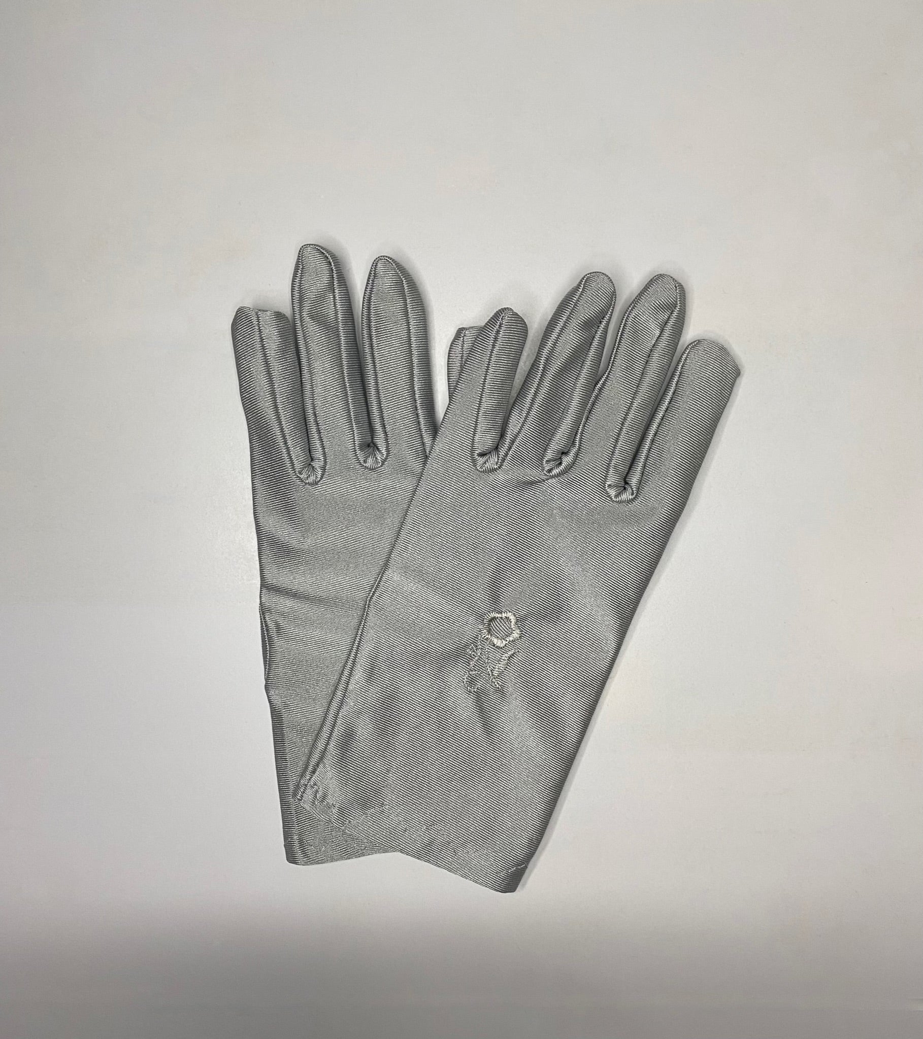 Short gloves