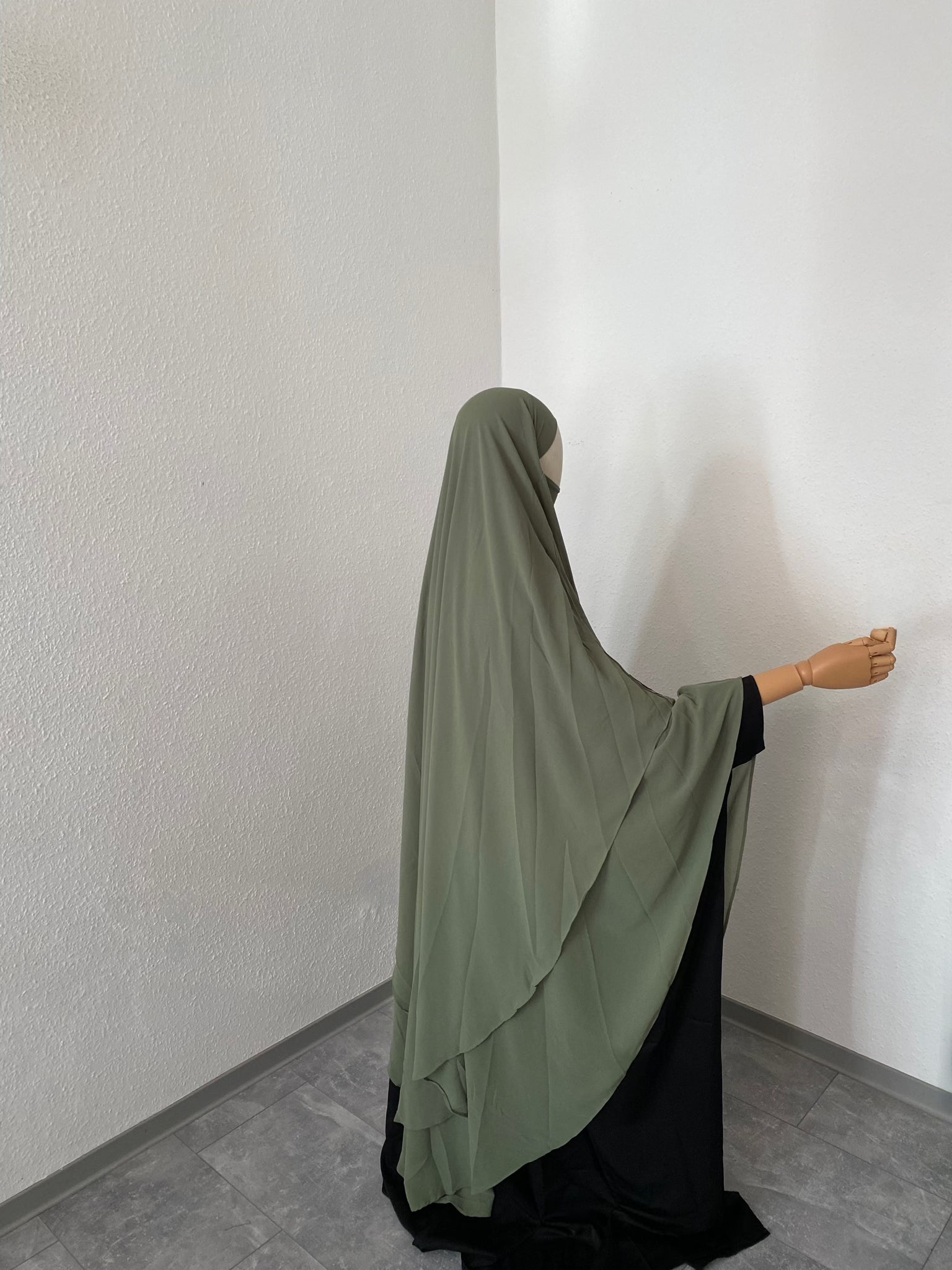 Safiyya Layer Khimar